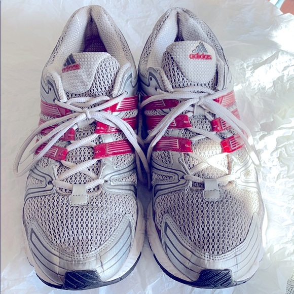 Adidas Tennis/Running Shoes - Picture 7 of 7